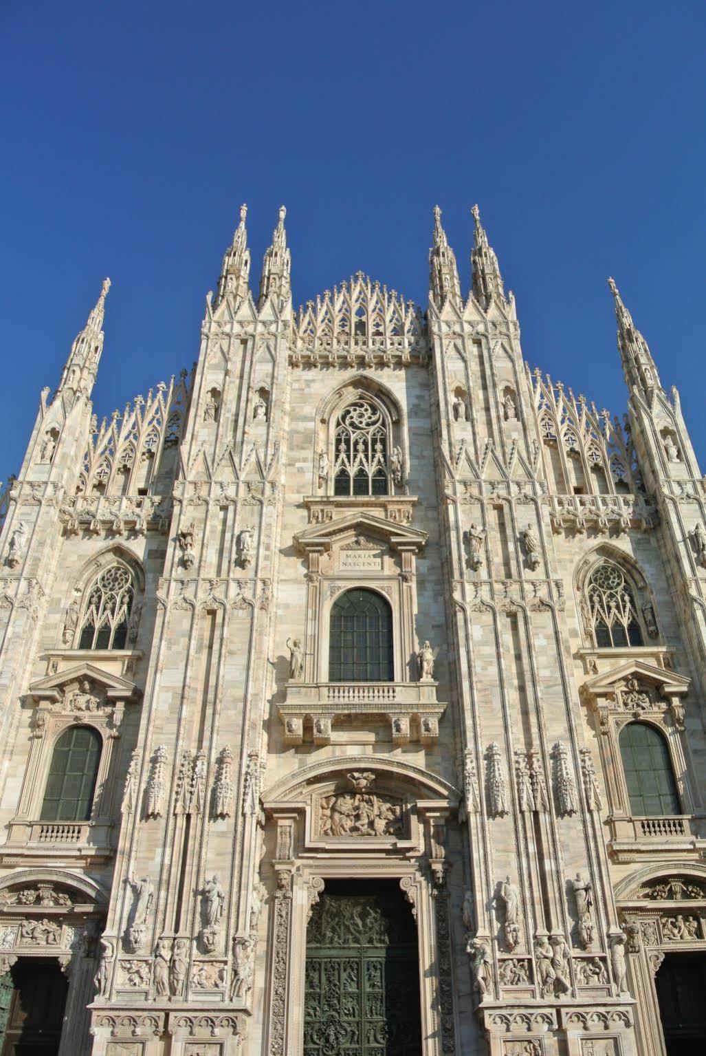 Duomo House Lägenhet Milano Exteriör bild